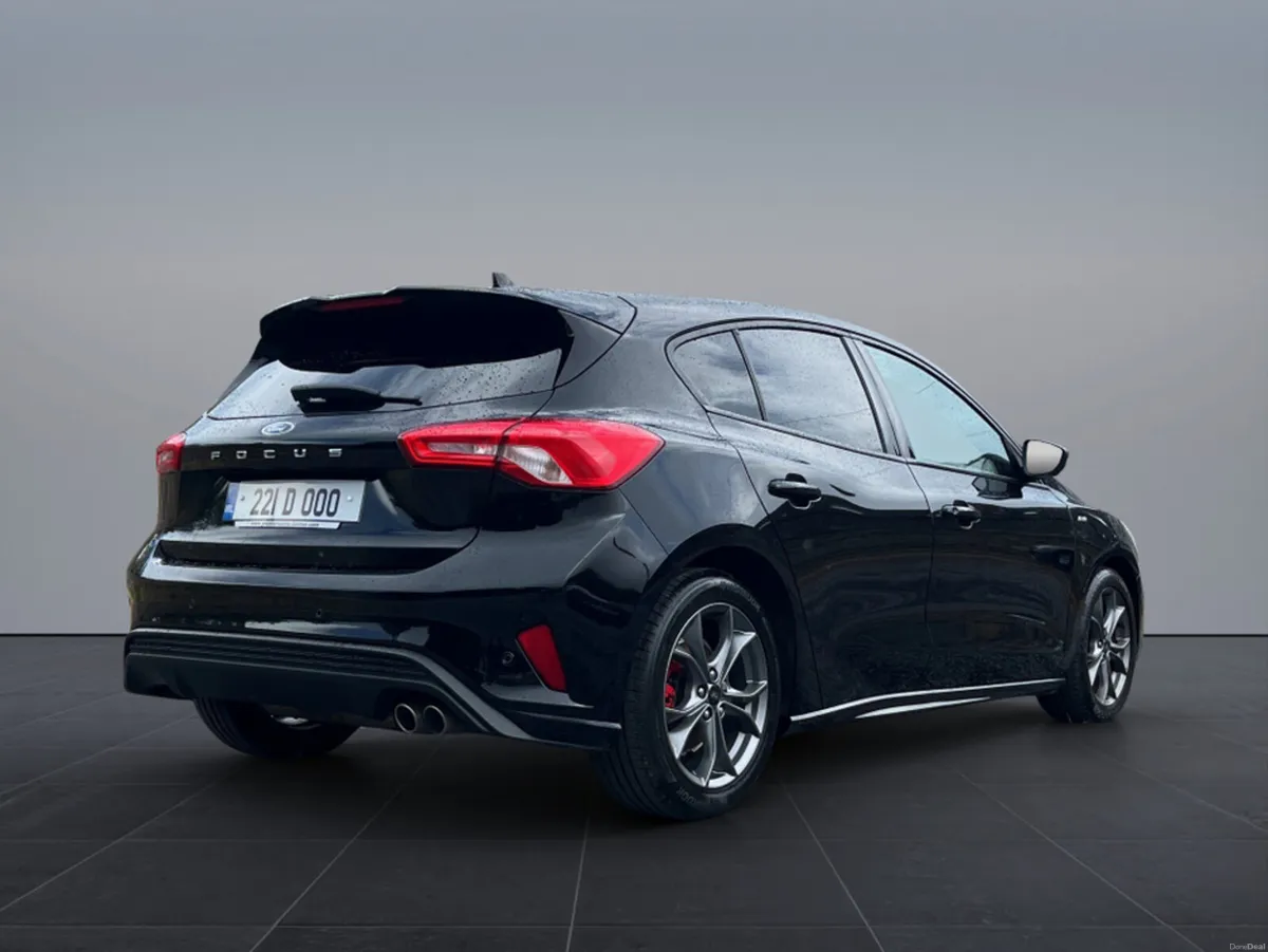 Ford Focus ST-LINE EDITION ECO ECOBLUE - Image 3