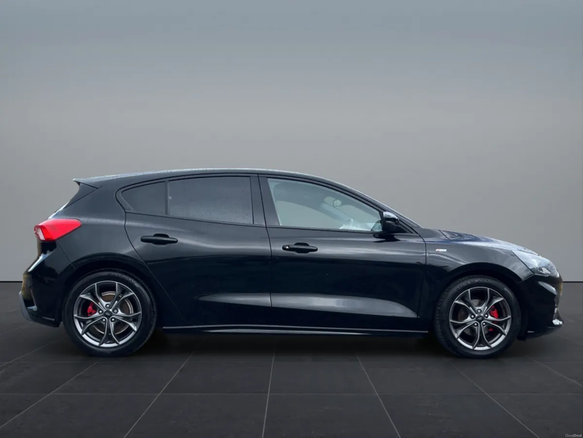 Ford Focus ST-LINE EDITION ECO ECOBLUE - Image 2
