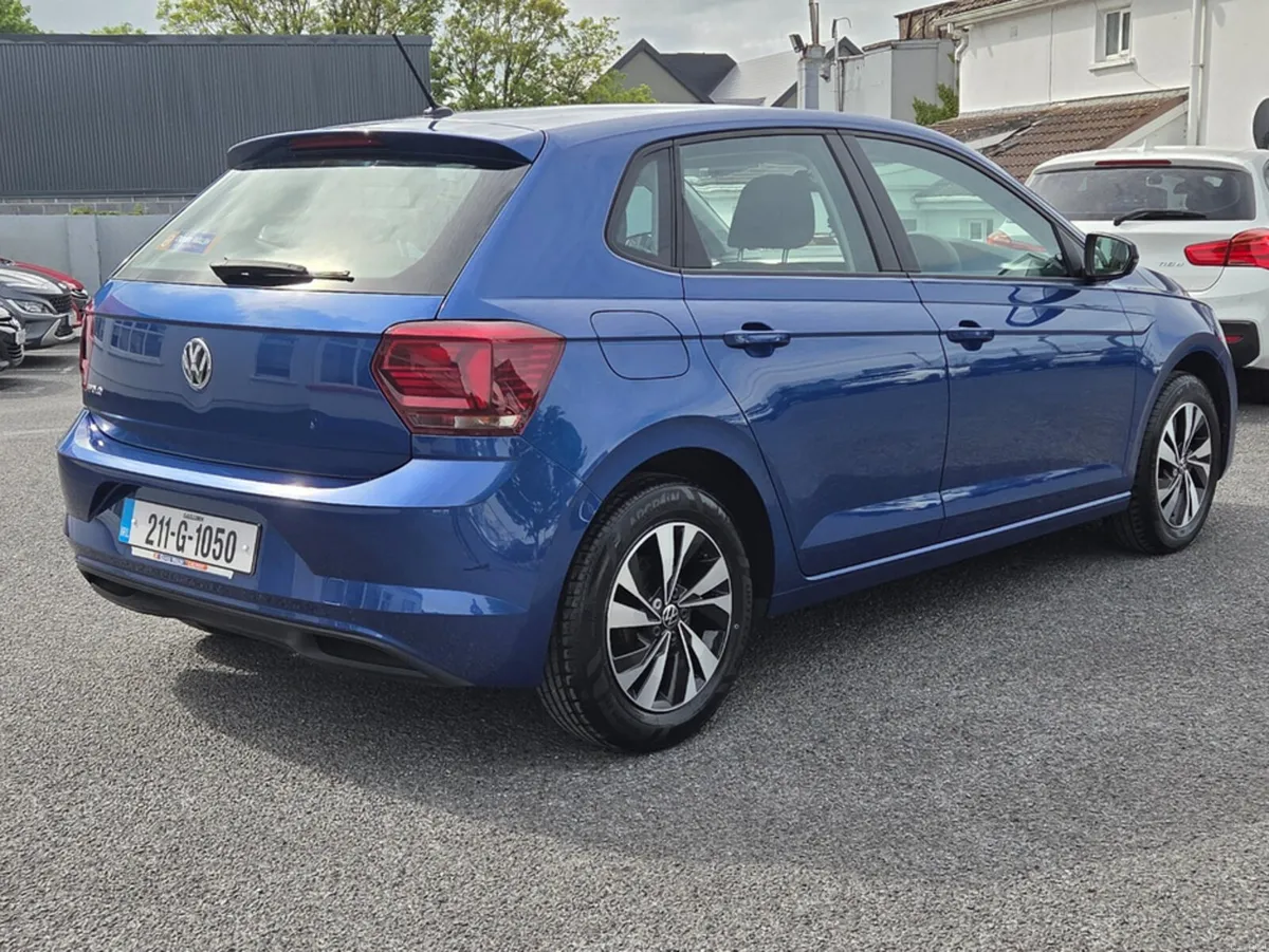 Volkswagen Polo TRENDLINE 1.0 MANUAL 5SPEED 80HP 5 - Image 4