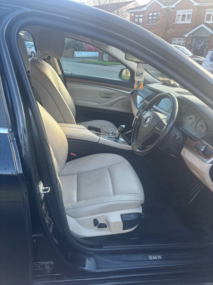 BMW520d - Image 6