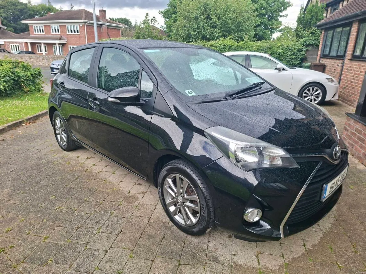 TOYOTA YARIS 1.0 LITRE 2015 VERY CLEAN CAR - Image 1