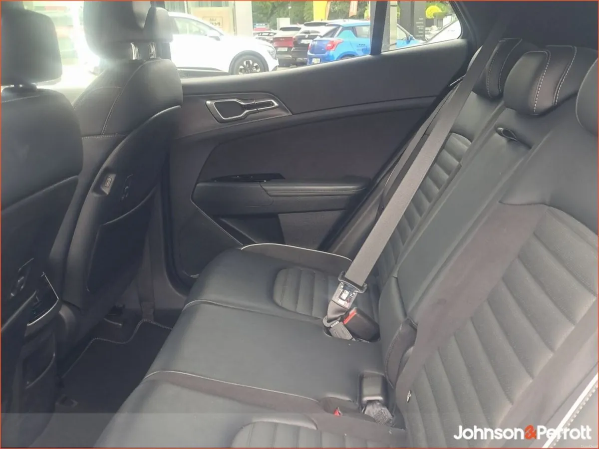 Kia Sportage GT Line SR MHEV - Image 5