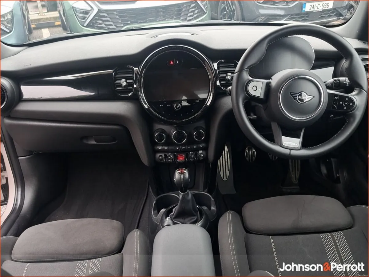 Mini Cooper Cooper Sport - Image 4