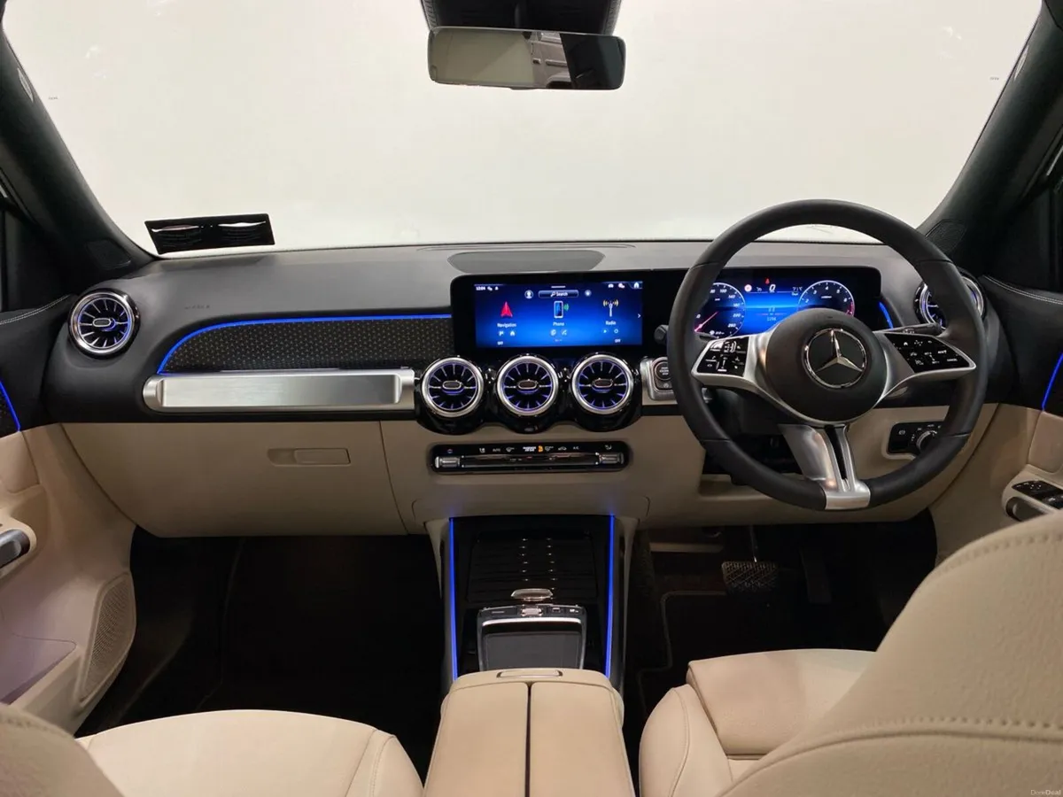 Mercedes-Benz GLB GLB 180  Progressive Auto - Image 4