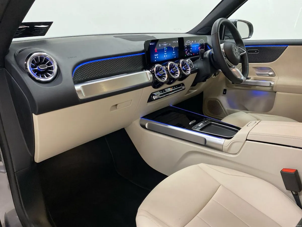 Mercedes-Benz GLB GLB 180  Progressive Auto - Image 6
