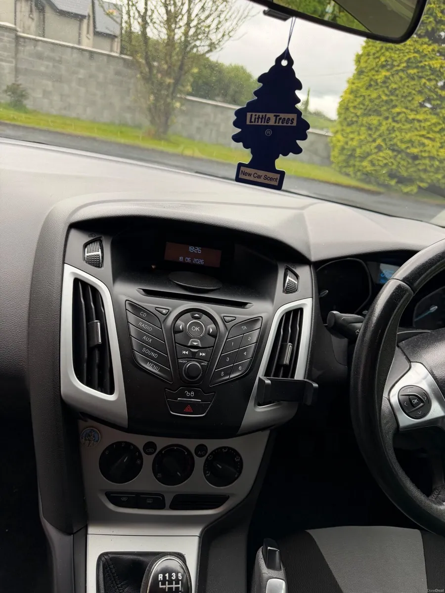 Ford Focus 2012 - Image 3