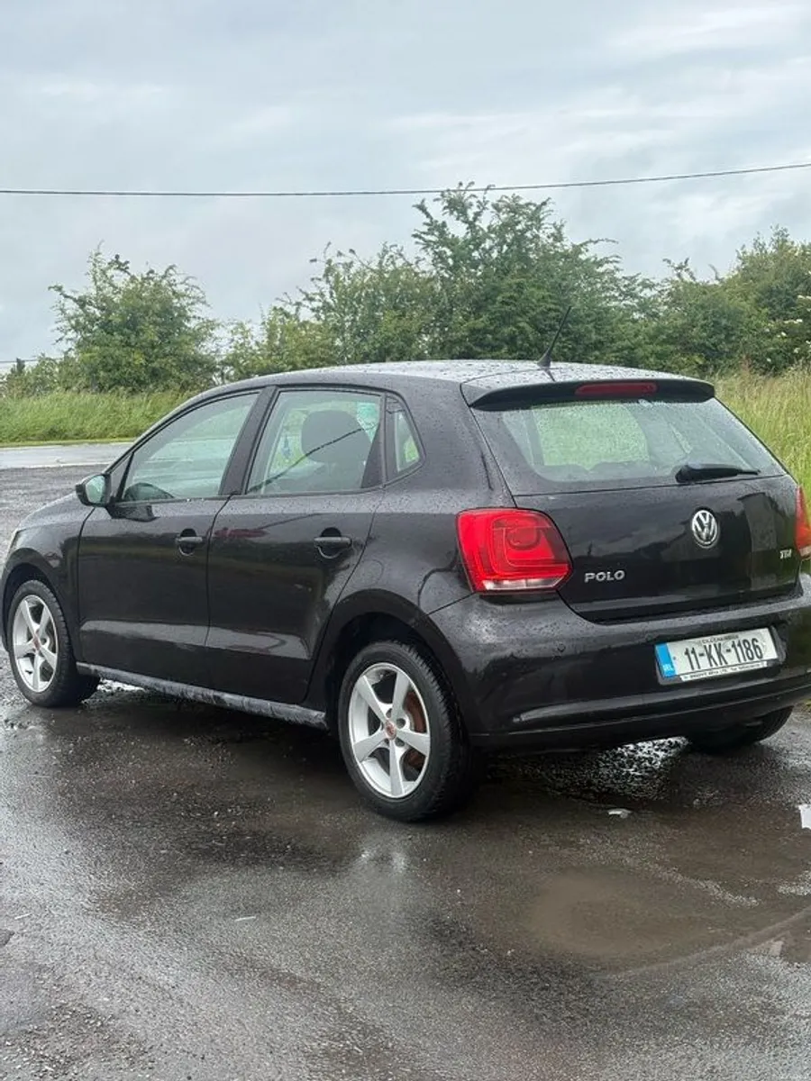 2011 Volkswagen Polo - Image 3