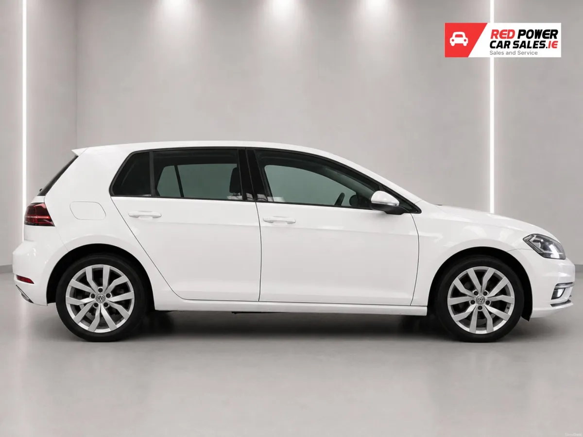 2017 VOLKSWAGEN GOLF FACELIFT HIGHTLIGHT AUTO - Image 4