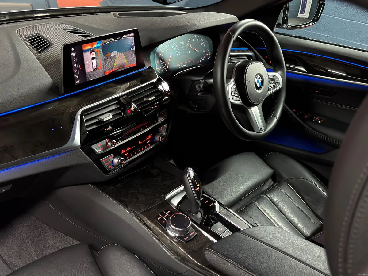 2018 BMW 523D M-Sport Touring G31 190BHP Auto - Image 4