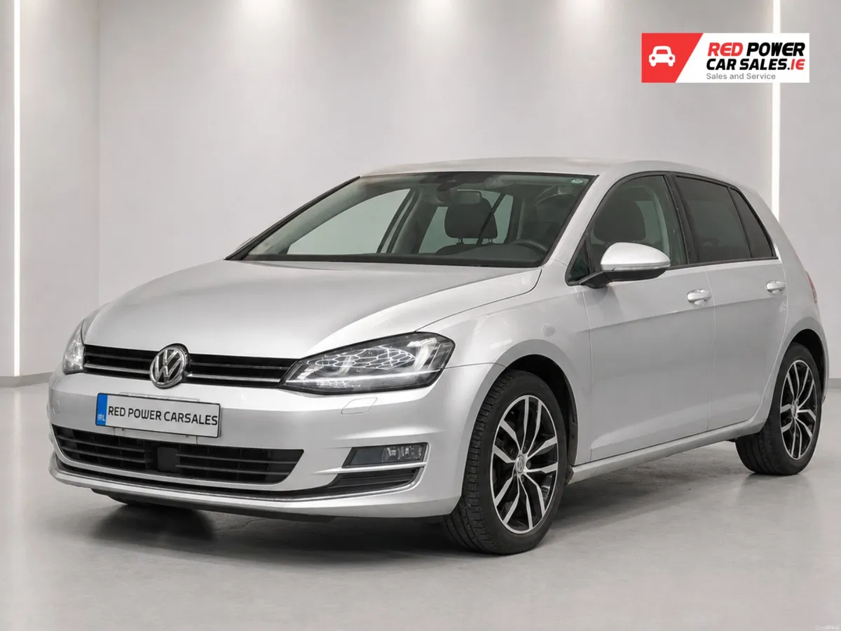 2017 VOLKSWAGEN GOLF HIGHTLIGHT AUTO//  LOW KMS - Image 2