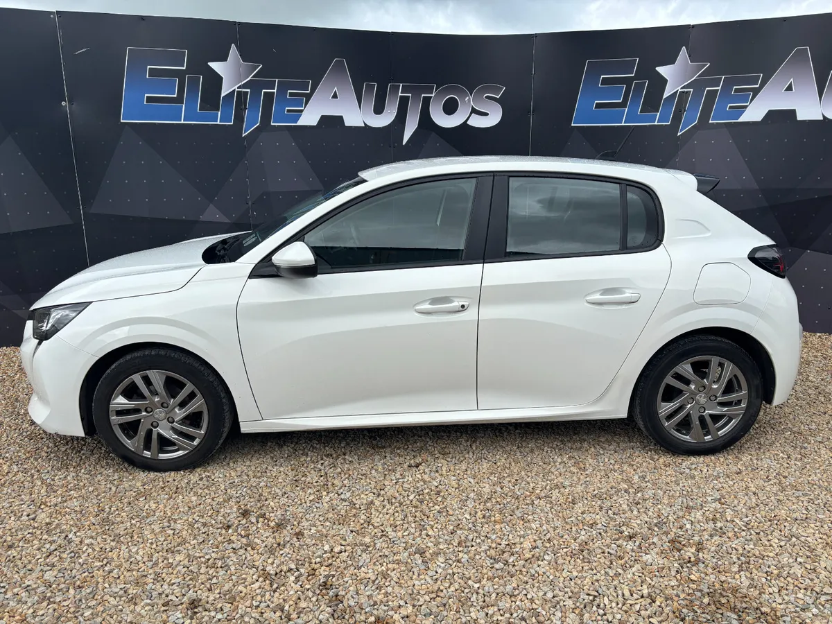 Peugeot 208 Active 1.2 Purtech - Image 3