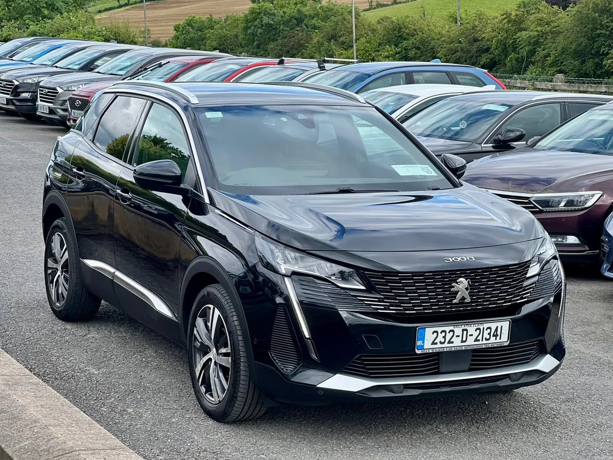 Peugeot 3008 2023 - Image 1