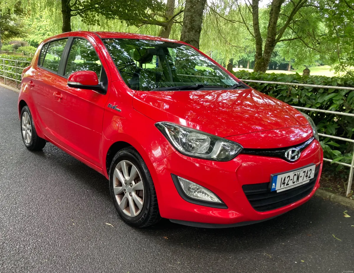 Hyundai i20 Deluxe Edition Only 87k Perfect Car - Image 1