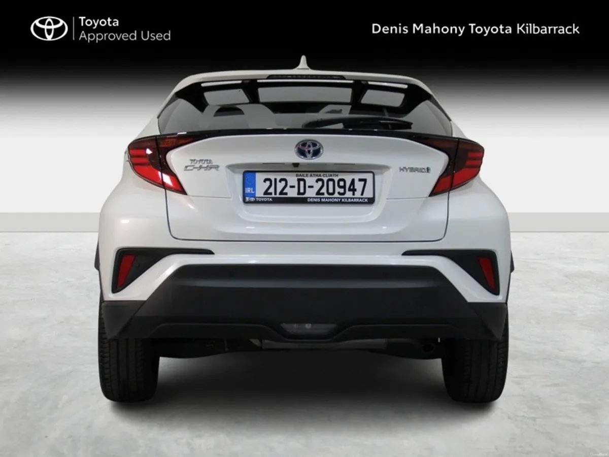 Toyota C-HR HYBRID SOL - Image 4