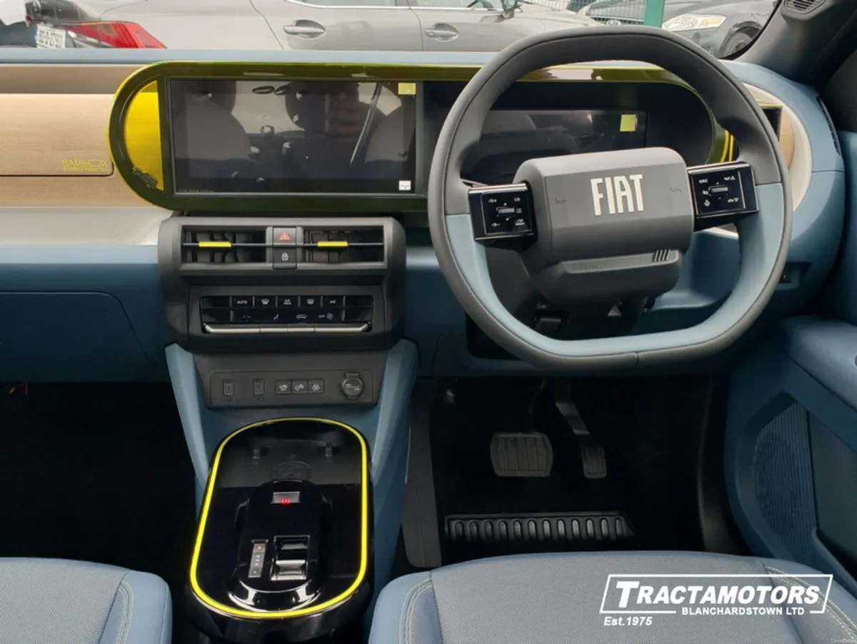 Fiat Grande Panda LA PRIMA EV 54KW - Image 2