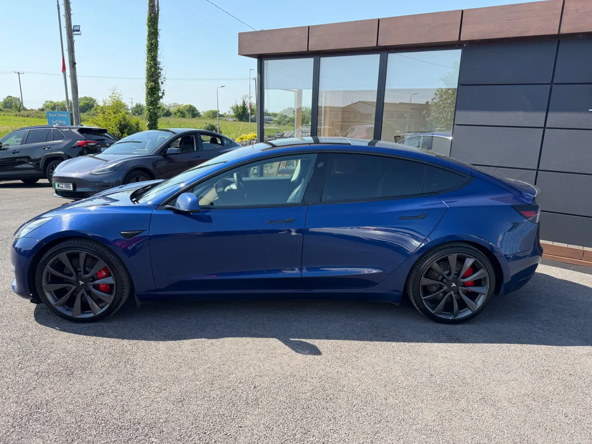 Performance Model 3 - AWD - Long range - Image 4