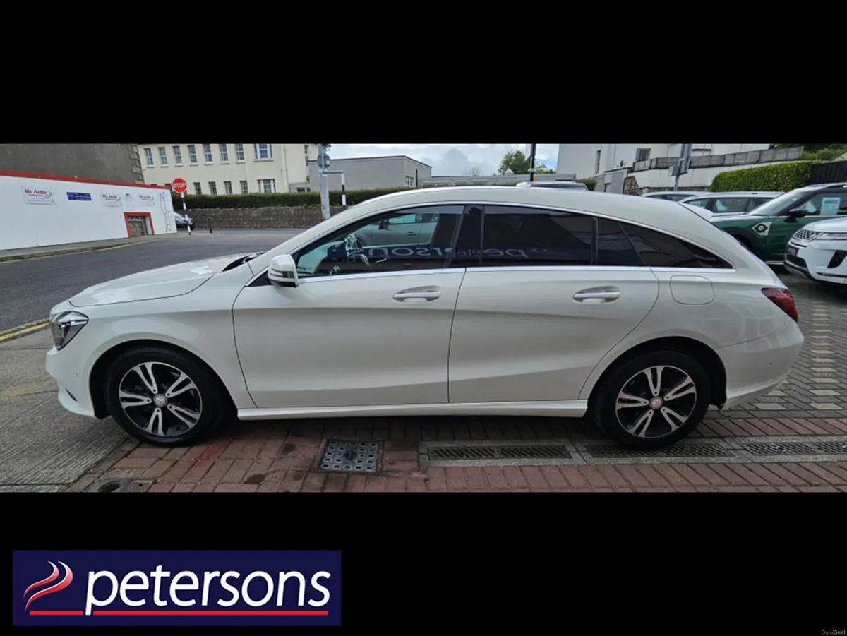 Mercedes-Benz CLA MERCEDES CLA180 SHOOTBRAKE AUTOM - Image 5