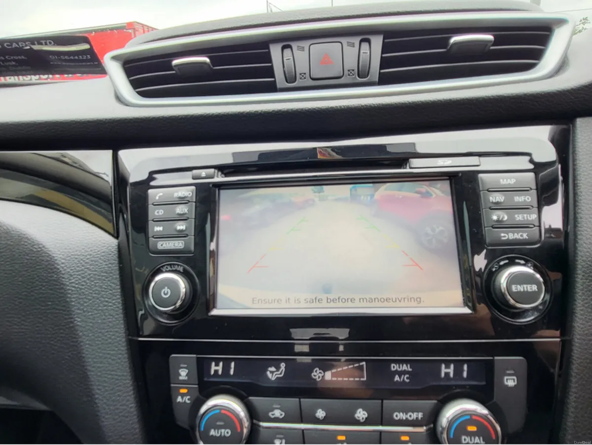 Nissan Qashqai 1.5 SV 18 4DR - Image 4