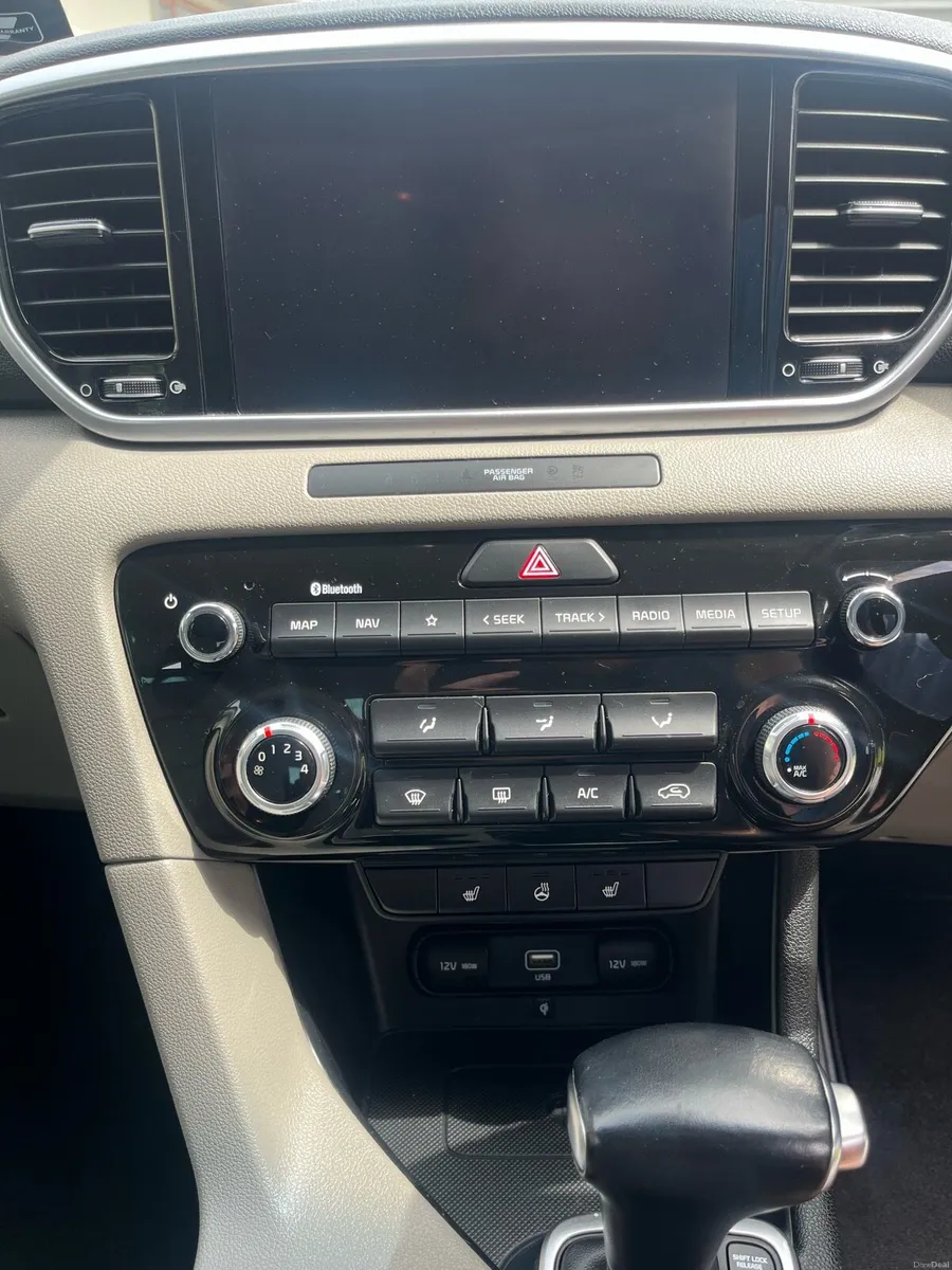 2021 Kia Sportage Special Edition Auto - Image 3