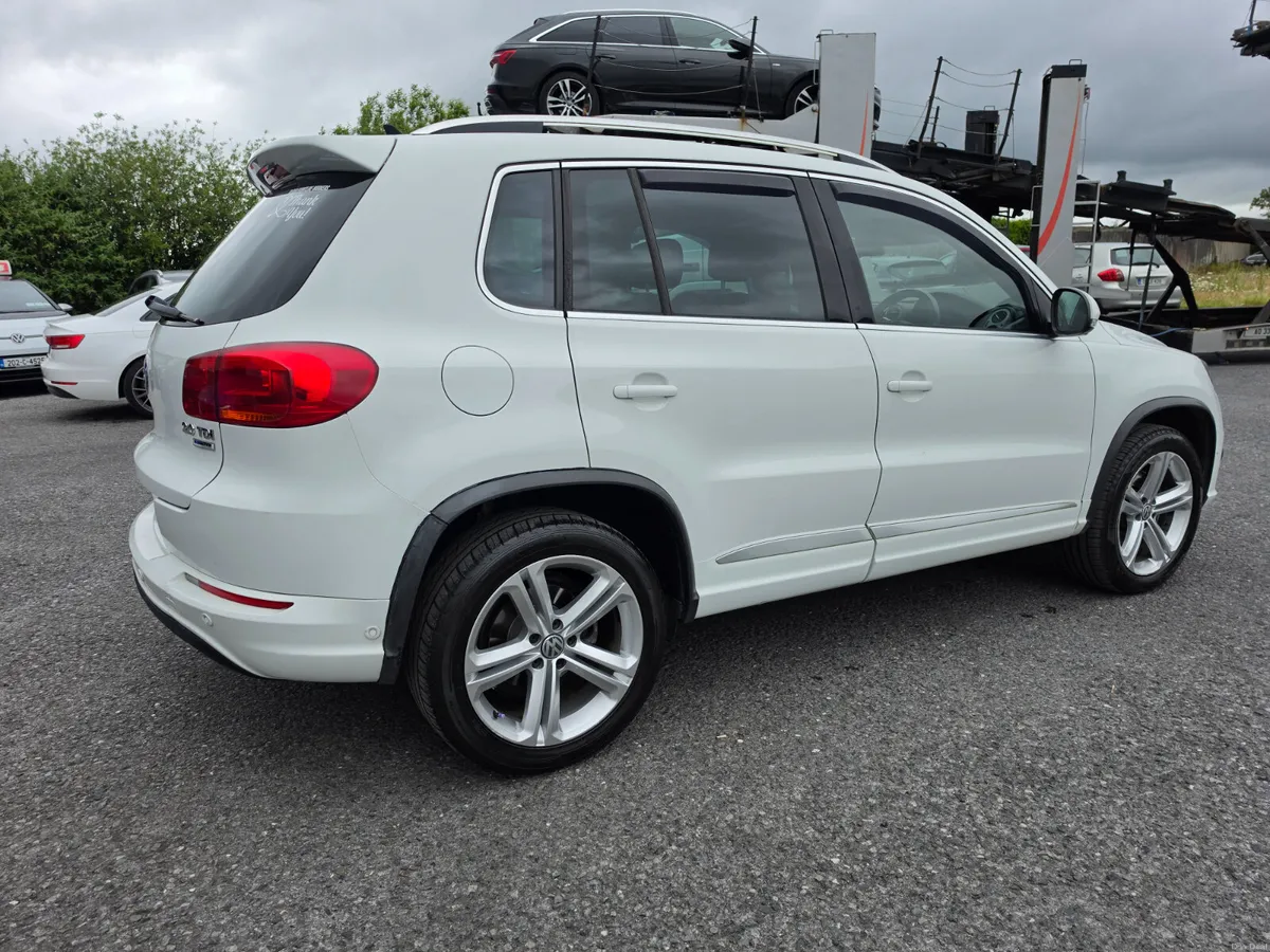 16 Tiguan R LINE LOW KMS - Image 4