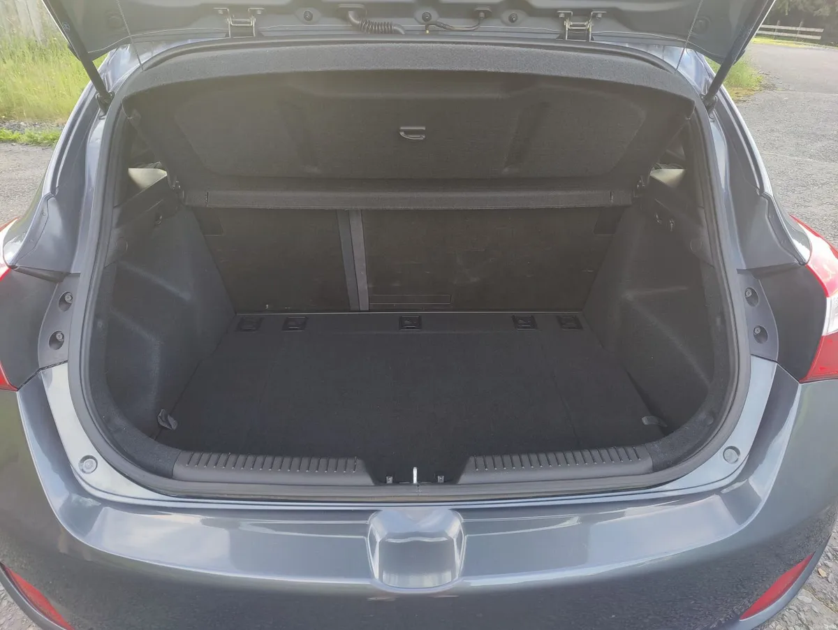Hyundai i30 2015 - Image 4