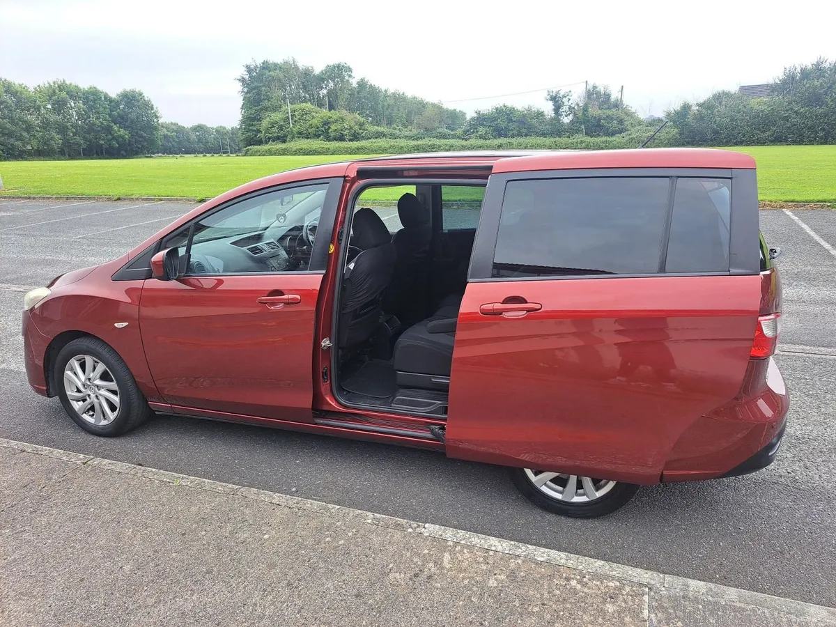 Mazda Mazda5 2012 - Image 2