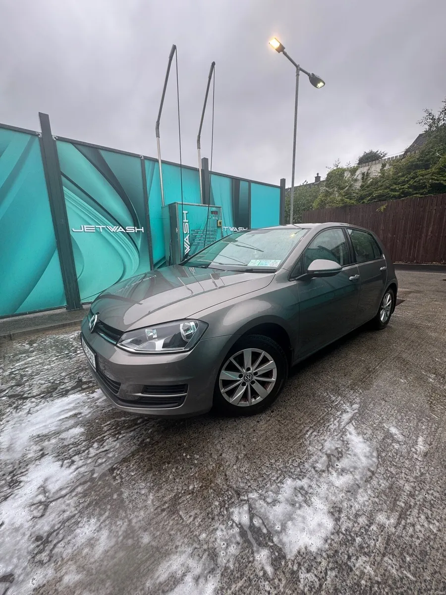 2014 Volkswagen Golf TSI - Image 2
