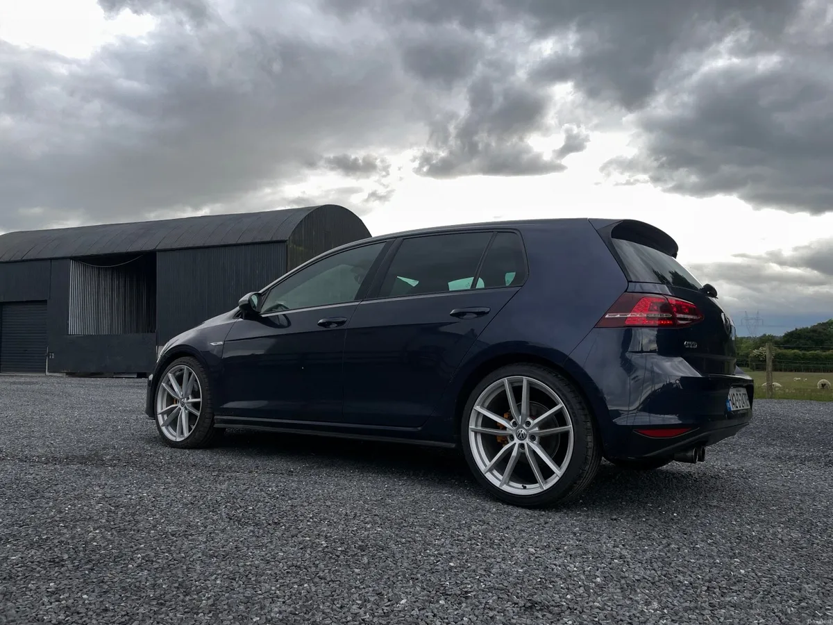 2014 Volkswagen Golf GTD Manual - Image 6