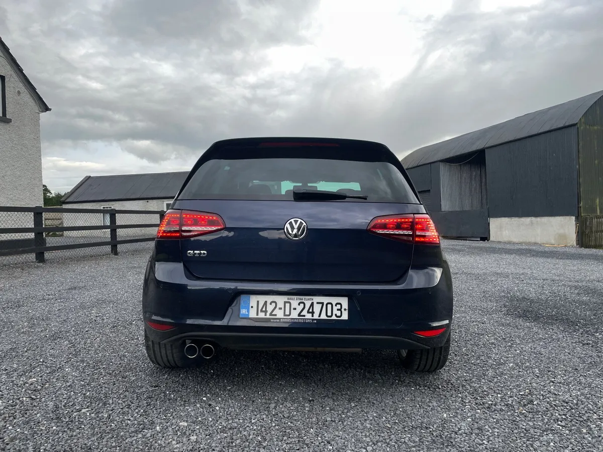 2014 Volkswagen Golf GTD Manual - Image 4