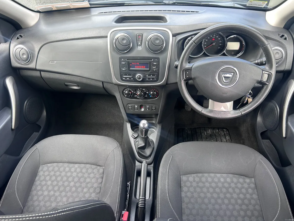 2016 DACIA SANDERO SIGNATUR 1.2 PETROL LOW KMS - Image 2