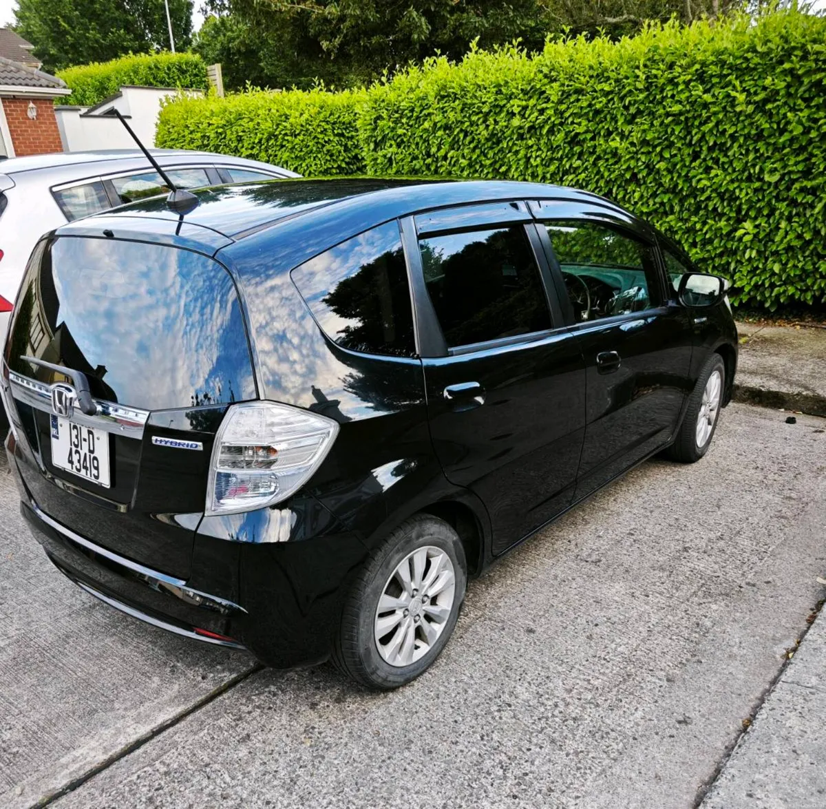 2013 Honda Fit Hybrid (L-Package) – High Spec - Image 2