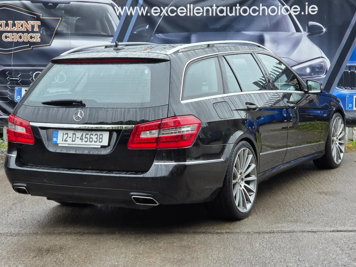 Mercedes-Benz E-Class 2.1CDI 2012 Estate Automatic - Image 4