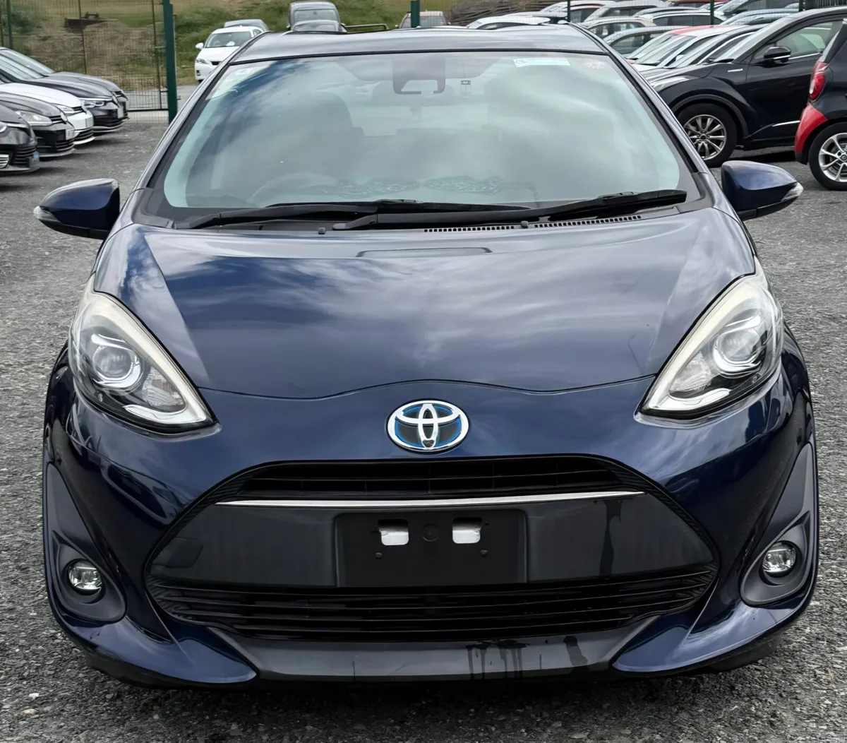 2018 Toyota Aqua S Style Package Hybrid - Image 2