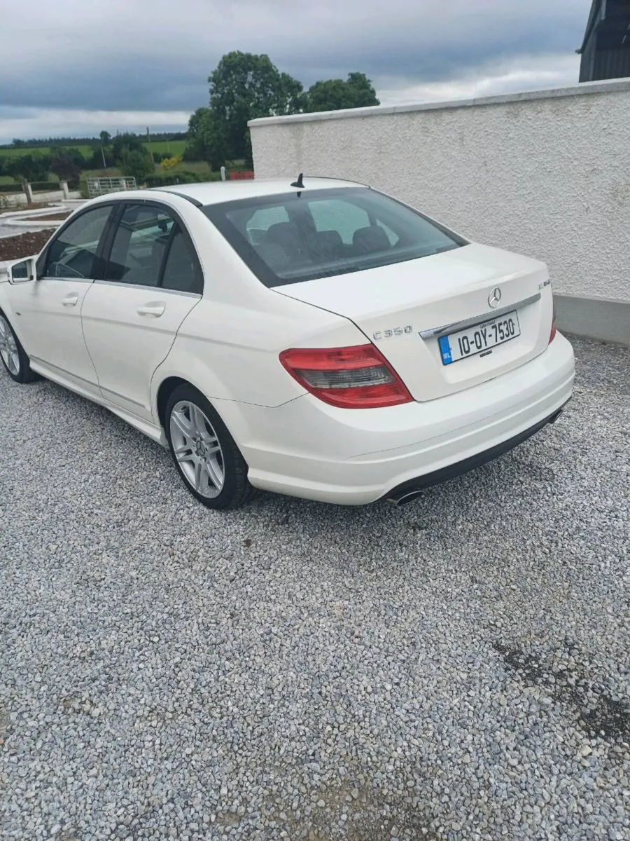 Mercedes c350 - Image 2