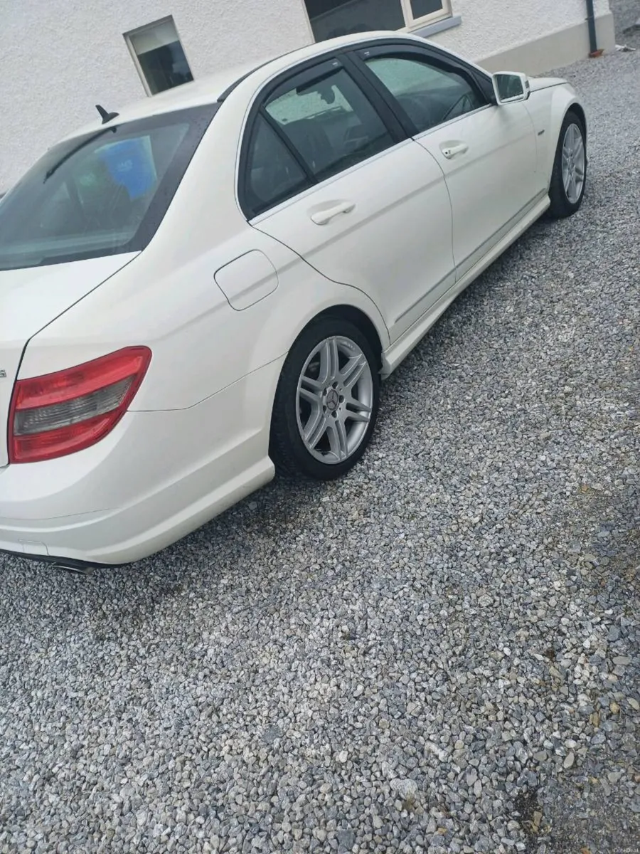Mercedes c350 - Image 3