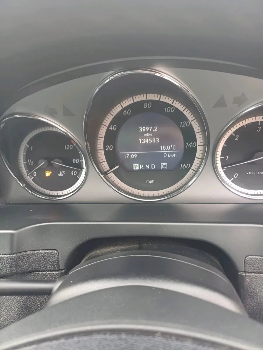 Mercedes c350 - Image 6