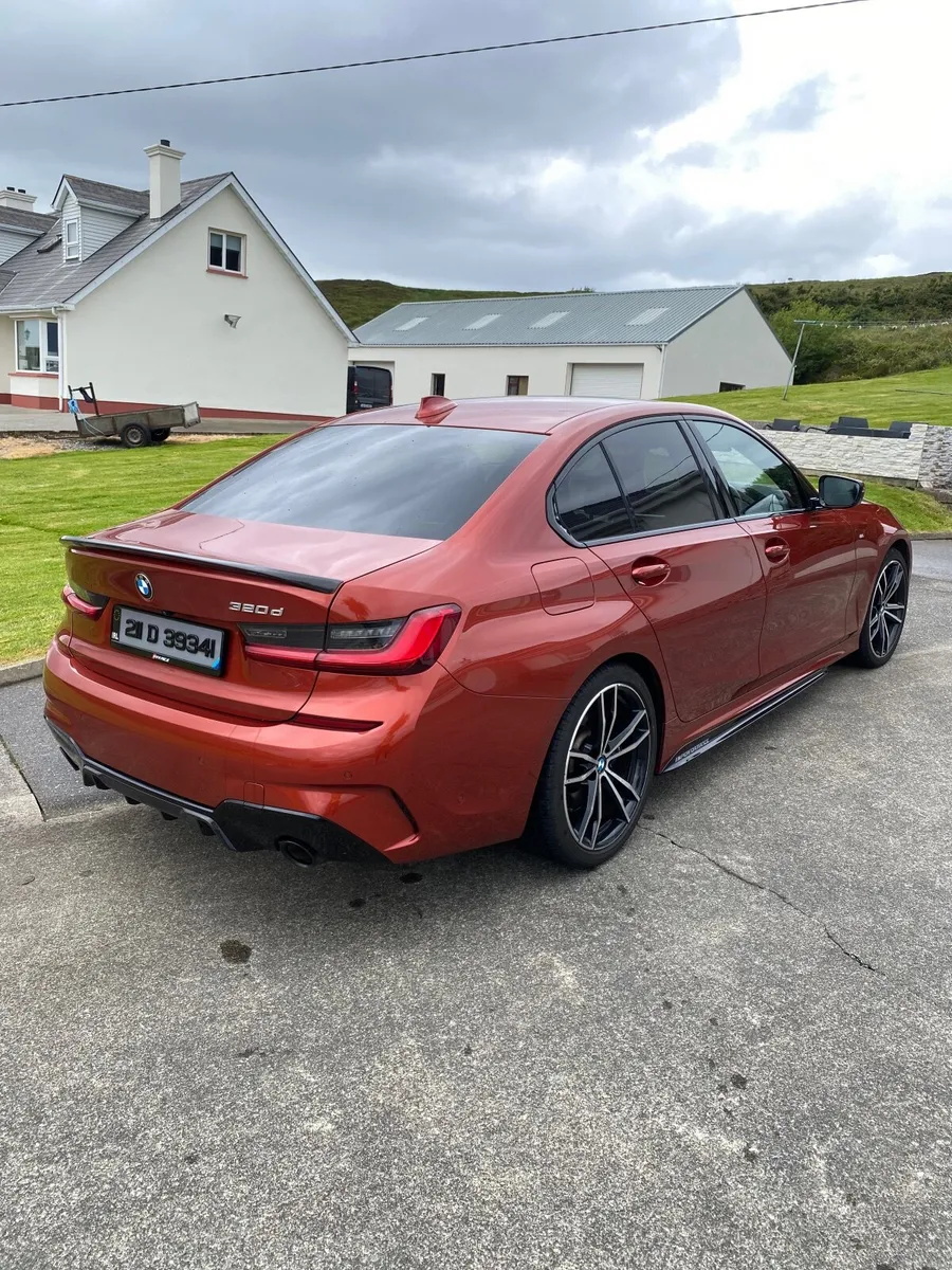 2021 BMW 3-Series AUTO  M SPORT MHT - Image 5