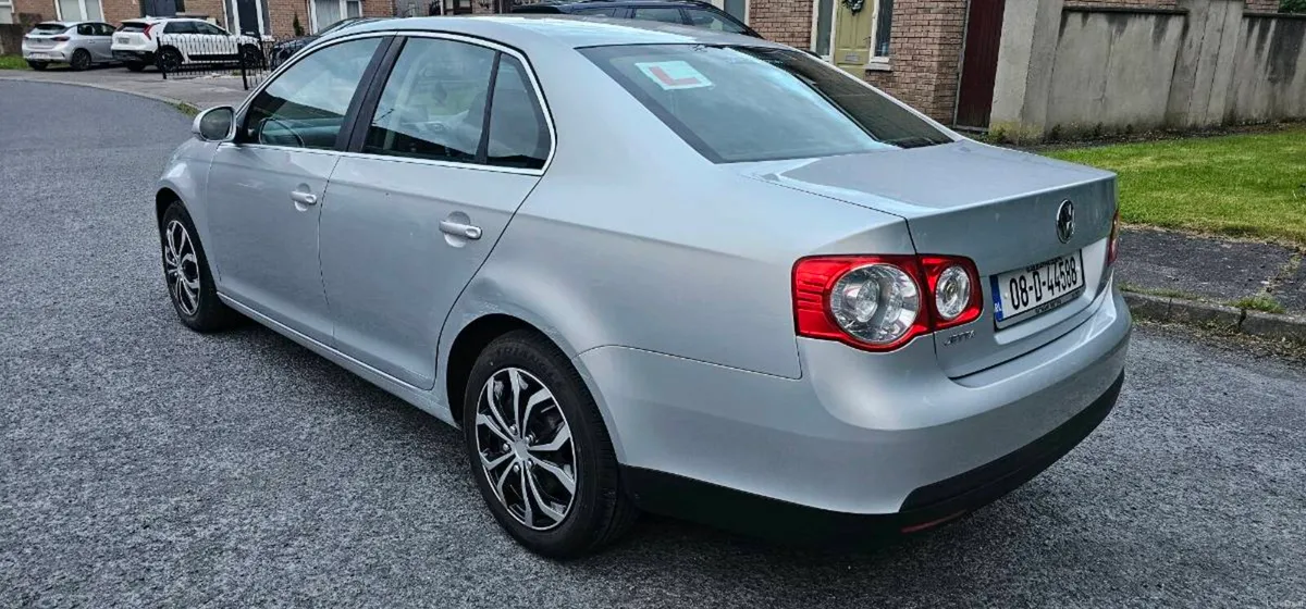 2008 Volkswagen Jetta 1.6 Petrol – NCT & Taxed - Image 5