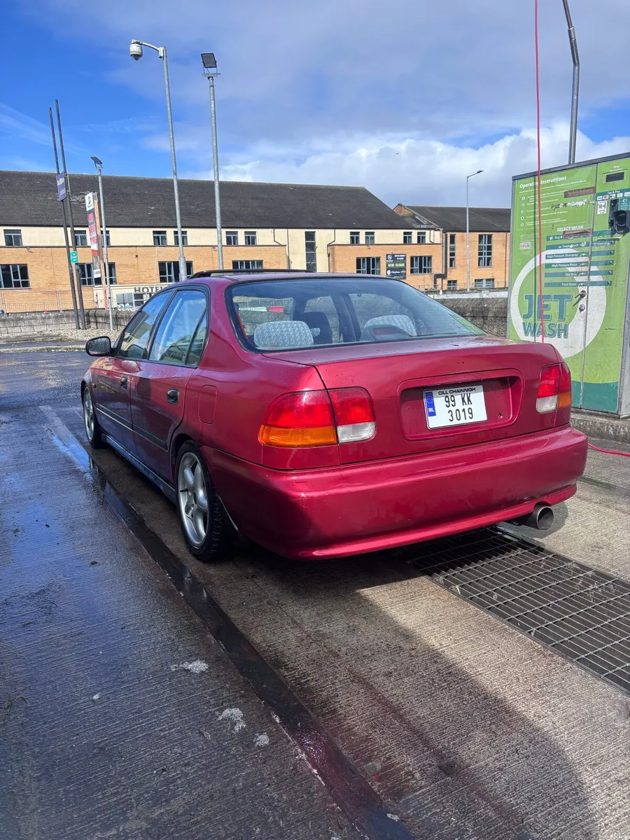 Honda Civic - Image 2
