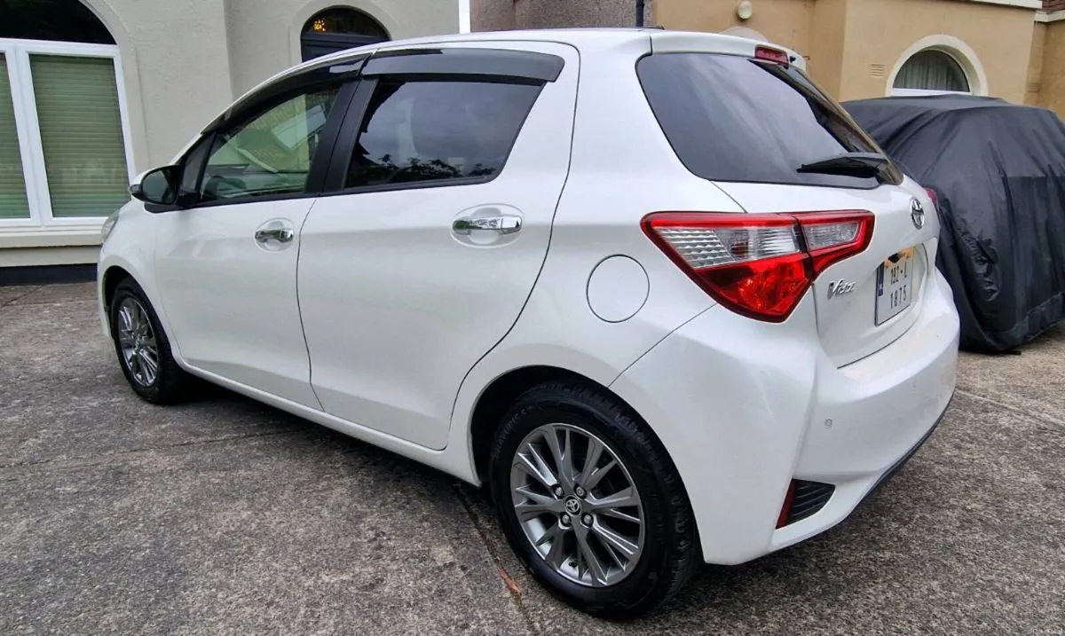 Toyota Yaris/Vitz F Safety Edition 3 High Spec 67k - Image 5