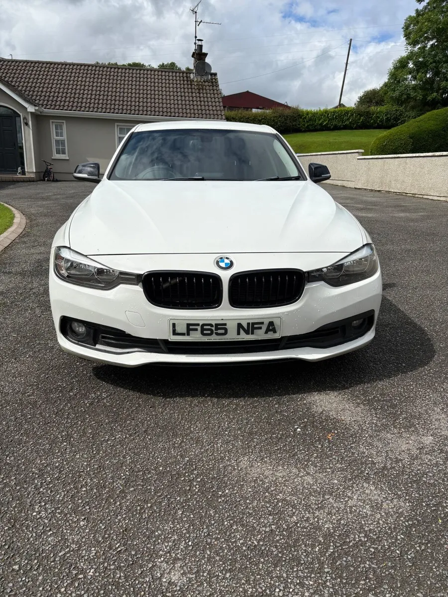 BMW 3-Series 2015 - Image 3