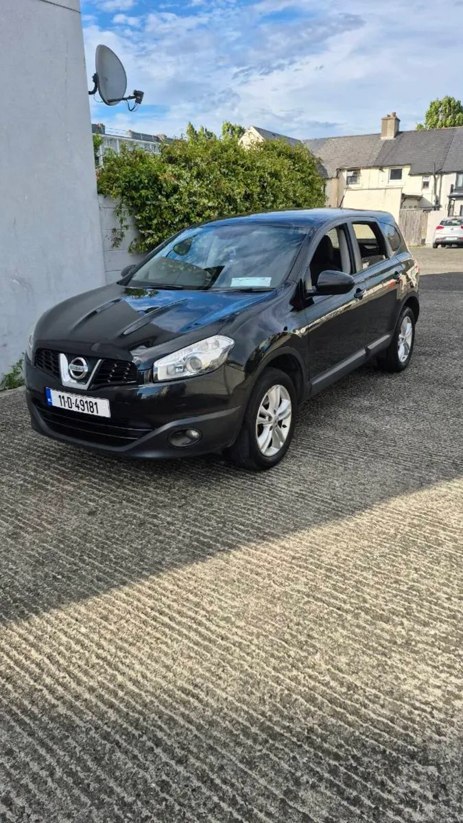 Nissan qashqai+2 - Image 1