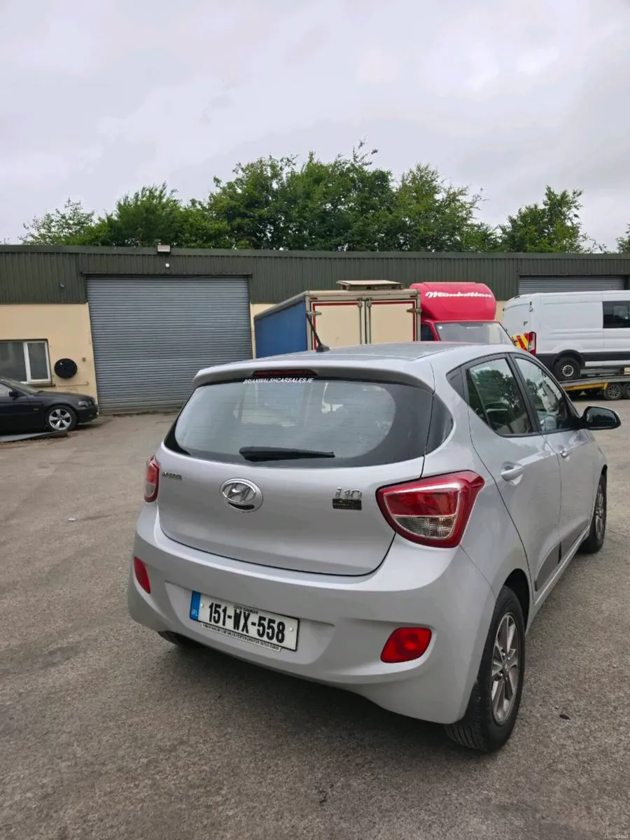 2015 Hyundai i10 1.0 - Image 3