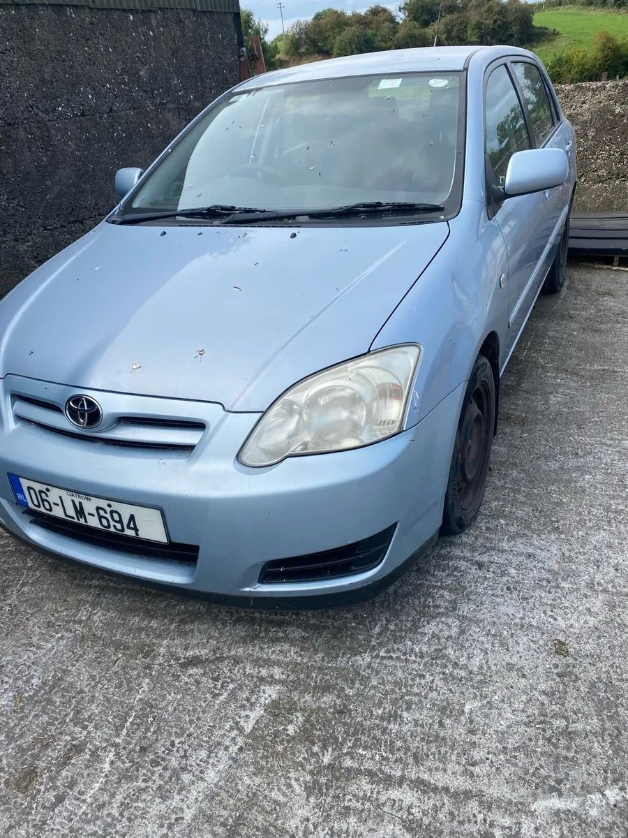 Toyota Corolla - Image 2