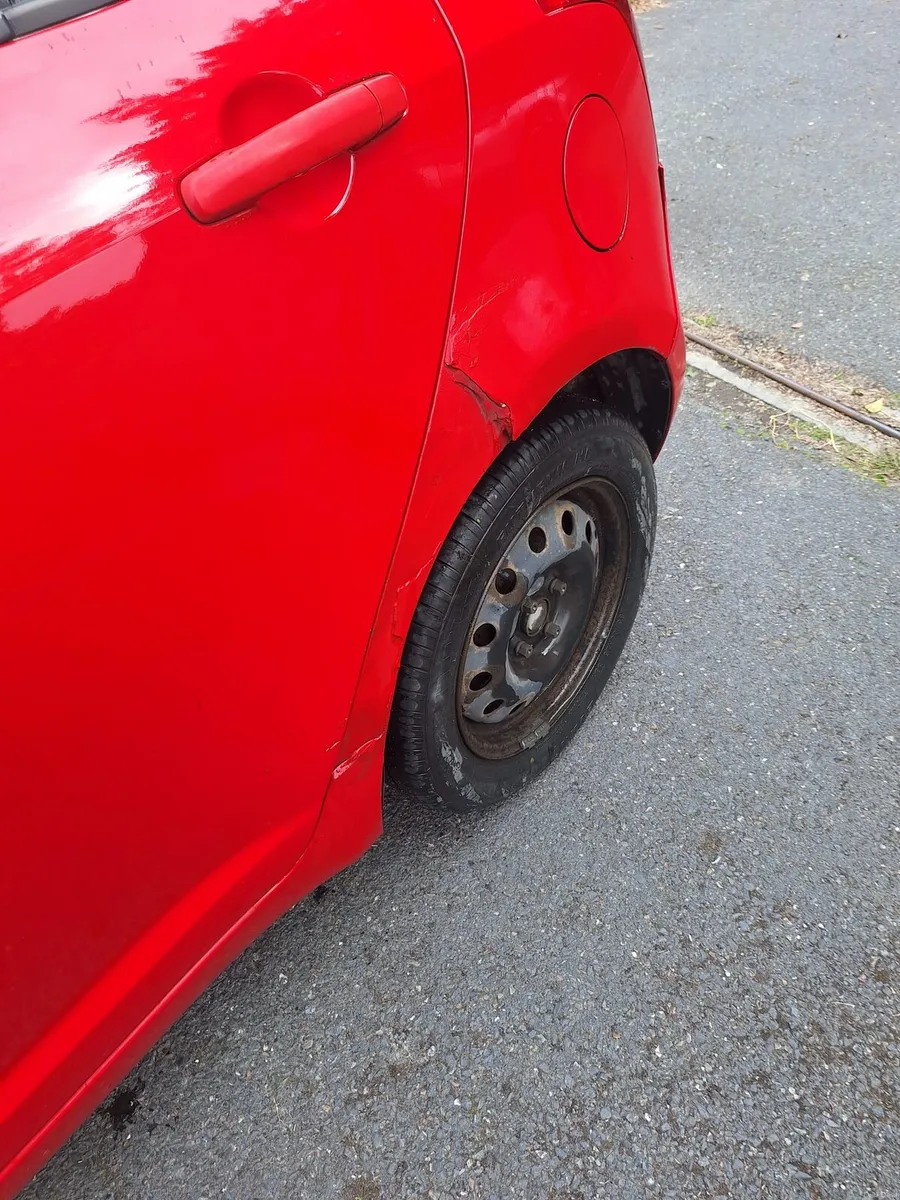 Suzuki swift Manual 1.3 - Image 6