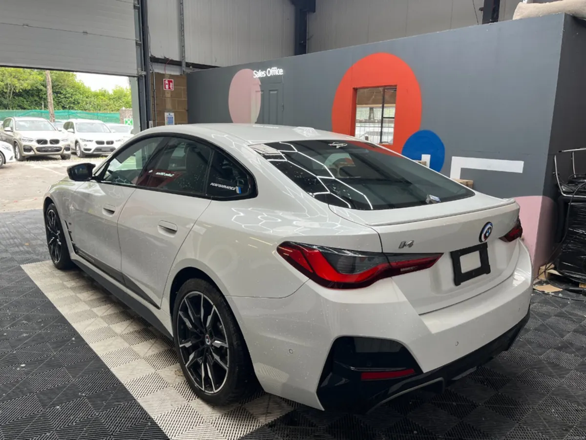 BMW i4 2023 BMW I4 M50 AUTOMATIC / CRUISE CONTROL - Image 4