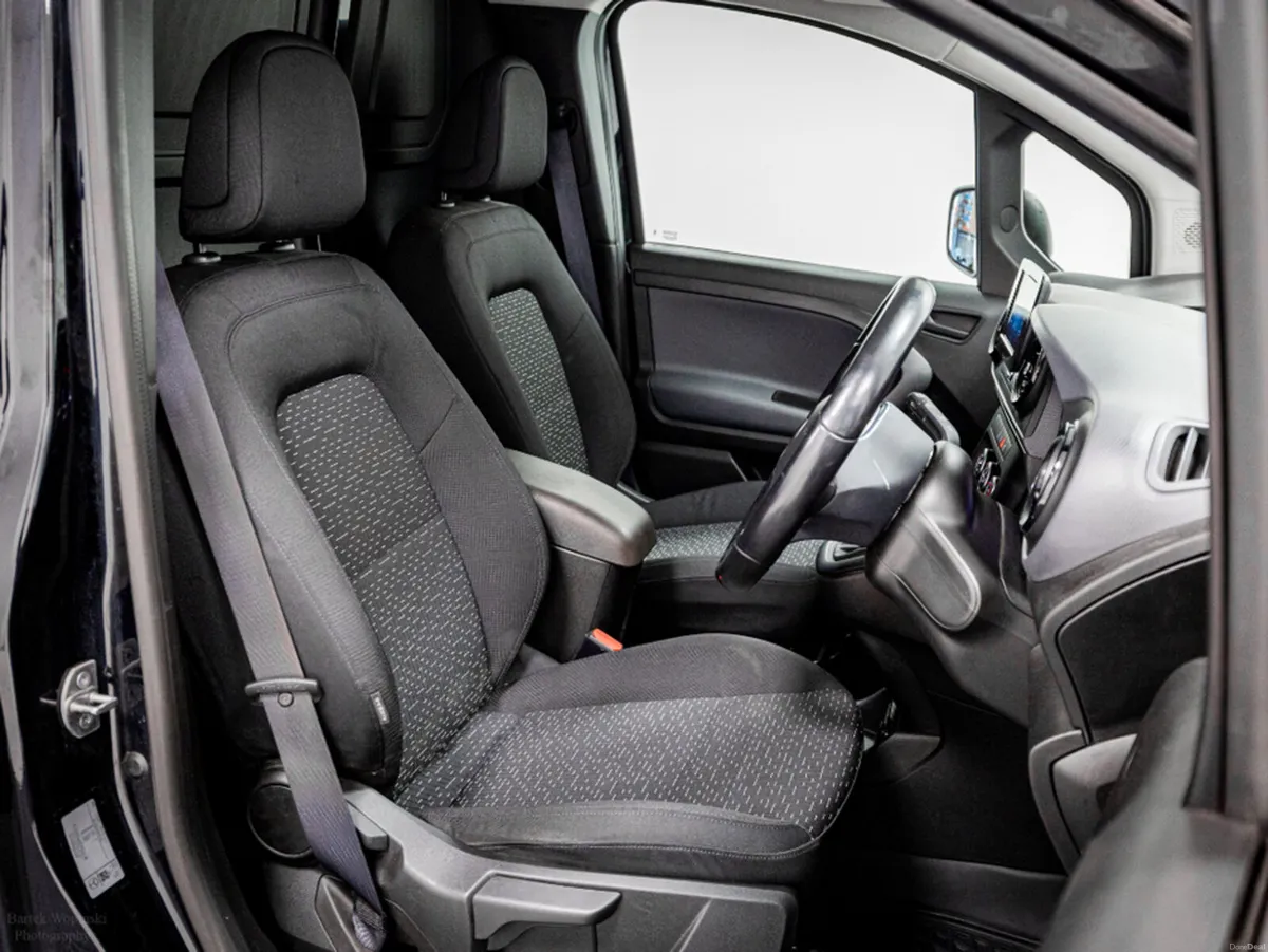Mercedes-Benz Citan Pro Plus 1.5 Diesel 110HP Long - Image 3