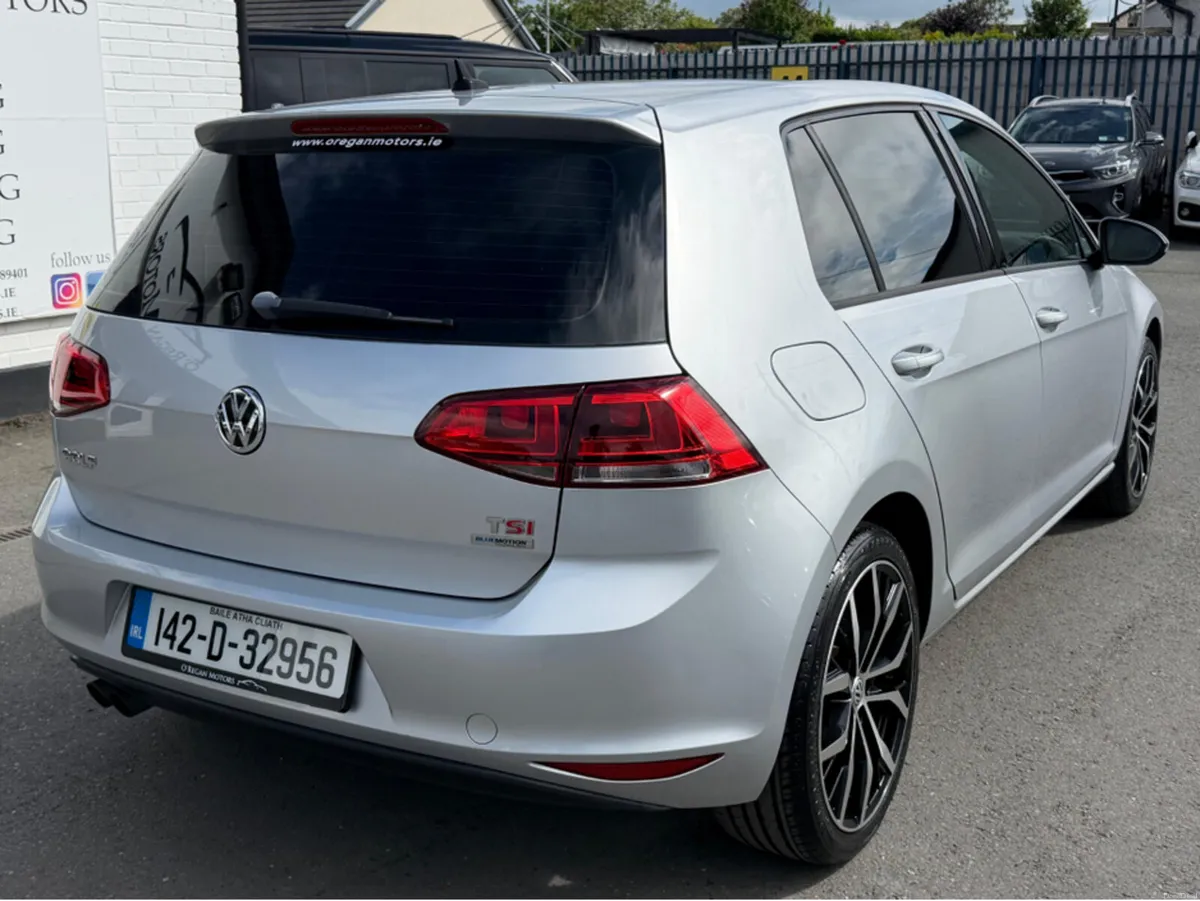 Volkswagen Golf 1.4 TSI 140 BHP HIGHLINE AUTO - Image 4