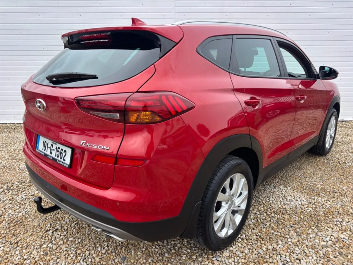 Hyundai Tucson IX35 EXECUTIVE 5DR - Image 4