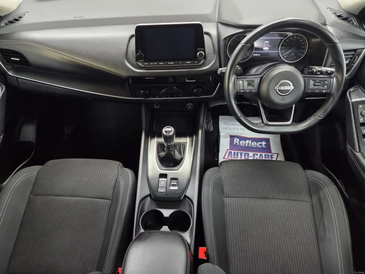 Nissan Qashqai QQ 1.3 HYB SV MY2 4DR - Image 2